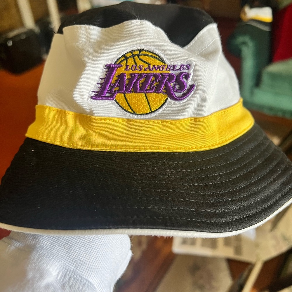 Vintage laker hat